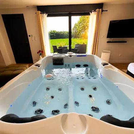 Bed & Breakfast Le Domaine De Louverval &