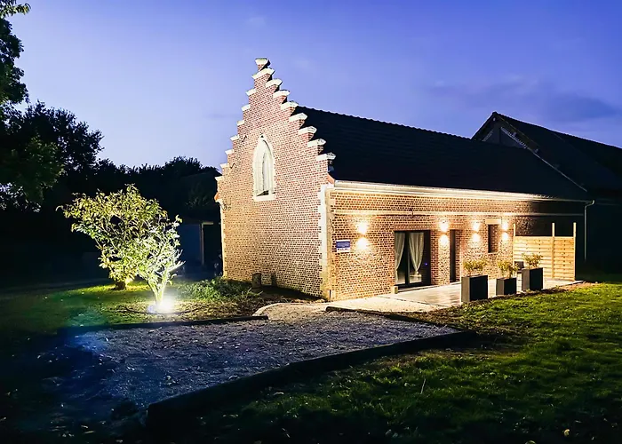 Le Domaine De Louverval & *